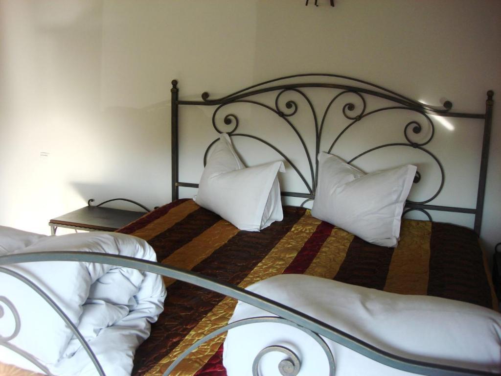 Pension La Taticu Săcălăşeni Habitación foto